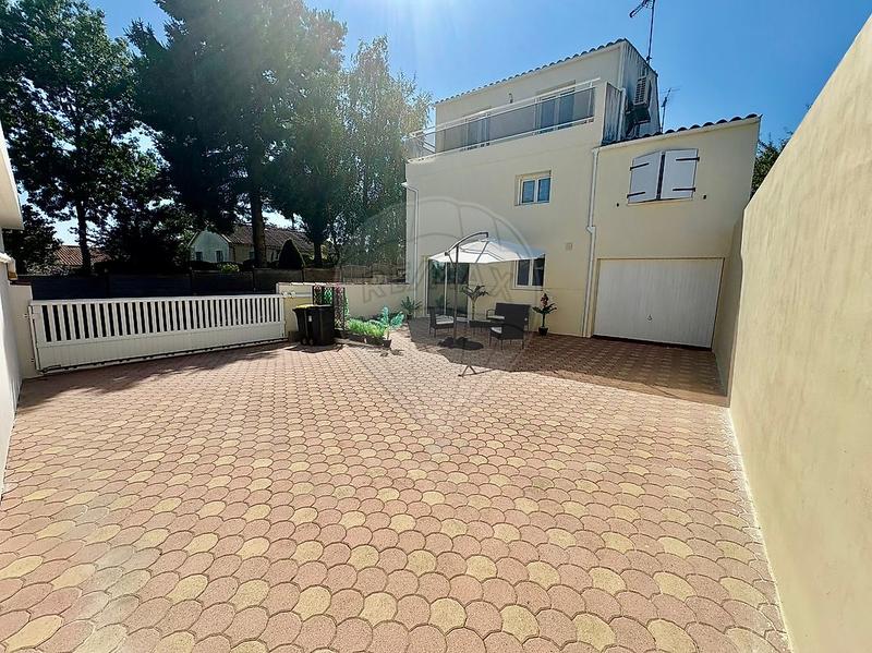 Maison - 74 m² - 4 pièces