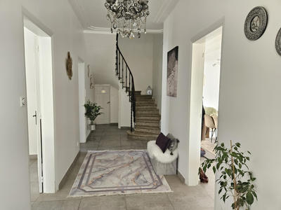 Maison - 168 m² - 6 pièces