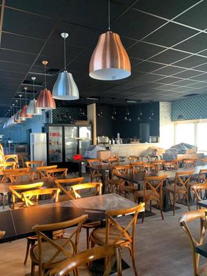 Maison - 200 m² - 1 pièce