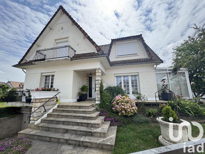 Maison - 166 m² - 6 pièces