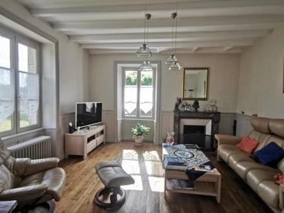 Maison - 149 m² - 7 pièces