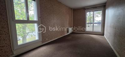 Appartement - 82 m² - 4 pièces