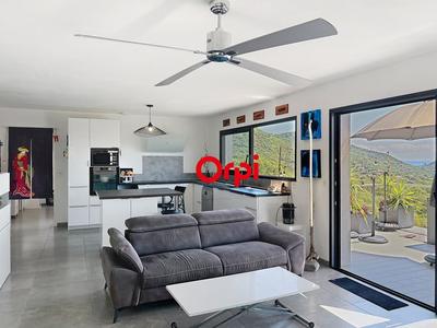 Villa - 135 m² - 4 pièces