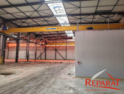 Local commercial - 4 174 m²