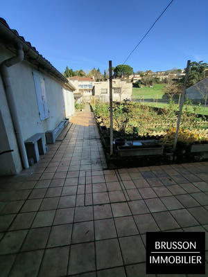 Maison - 161 m² - 6 pièces