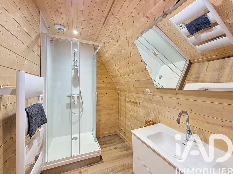 Châlet - 166 m² - 8 pièces