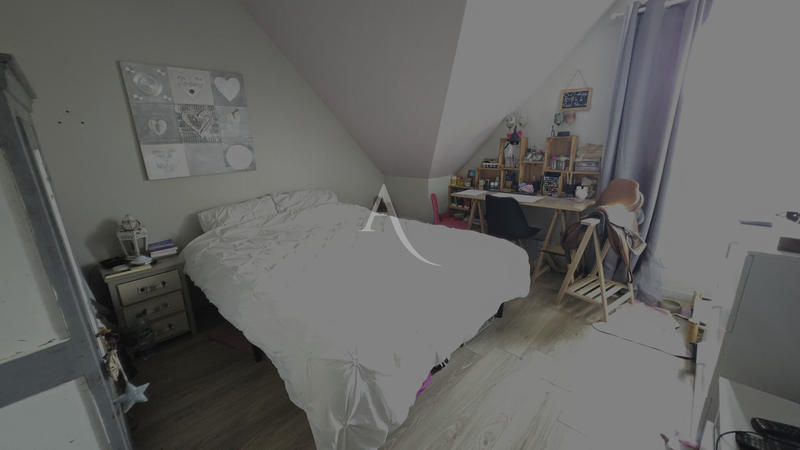 Maison - 112 m² - 6 pièces