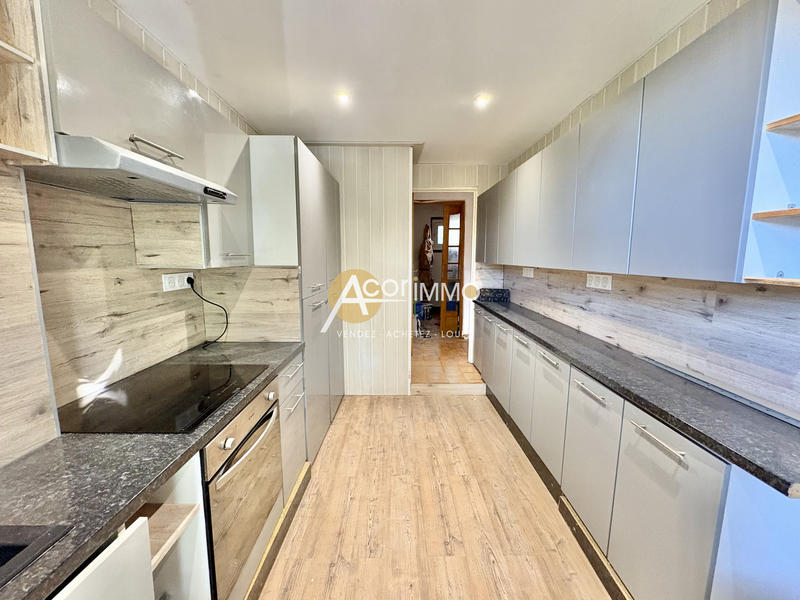 Maison - 108 m² - 5 pièces