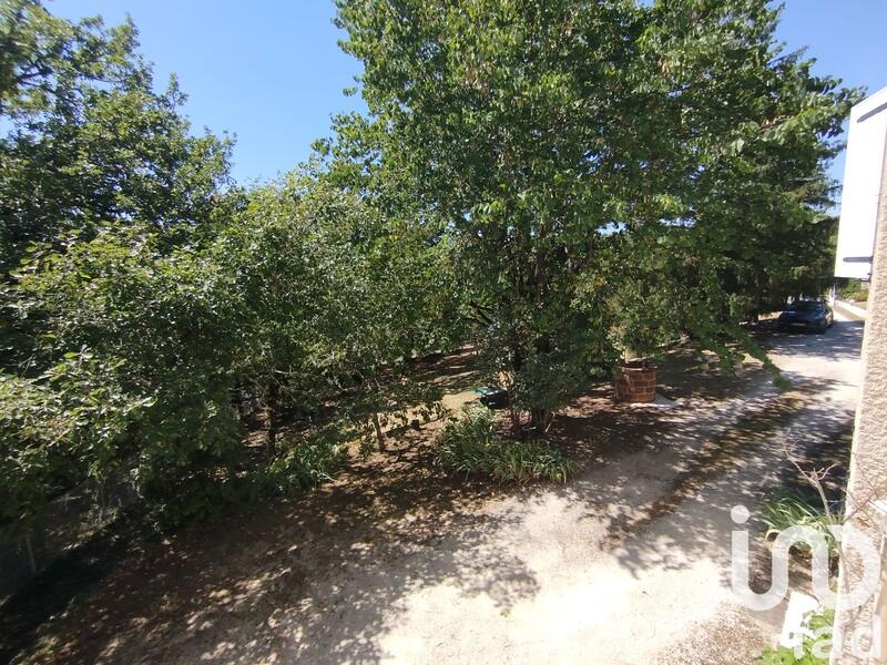 Maison - 205 m² - 8 pièces