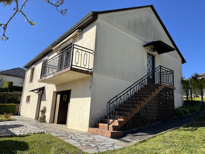 Maison - 86 m² - 4 pièces