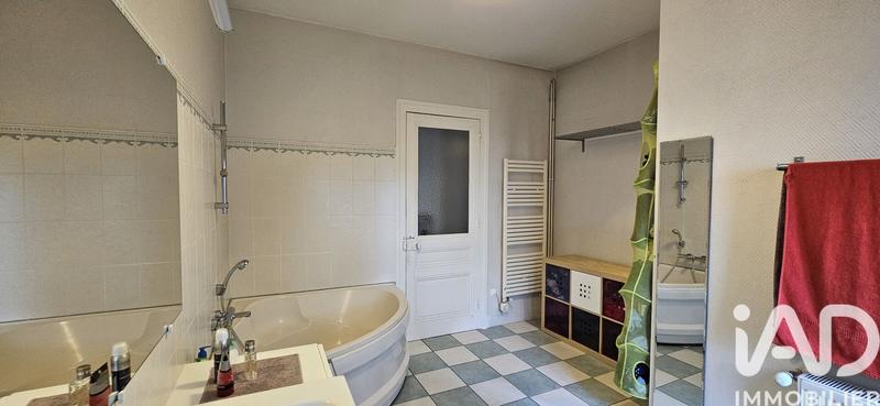 Appartement - 134 m² - 6 pièces