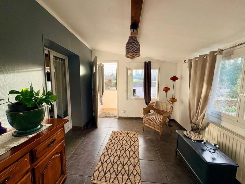 Maison - 260 m² - 8 pièces