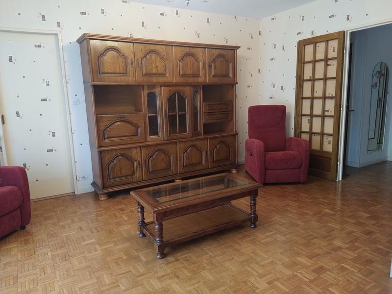 Appartement - 81 m² - 4 pièces