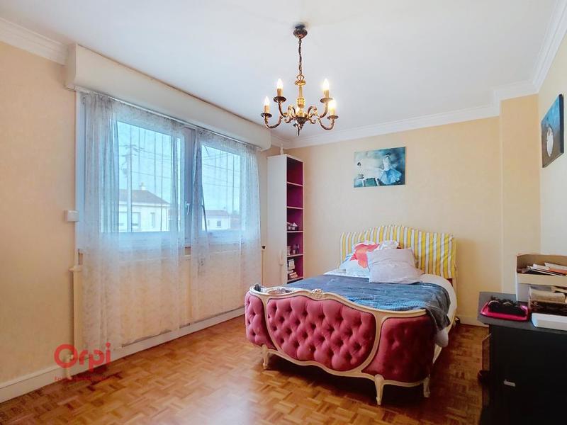 Maison - 110 m² - 4 pièces