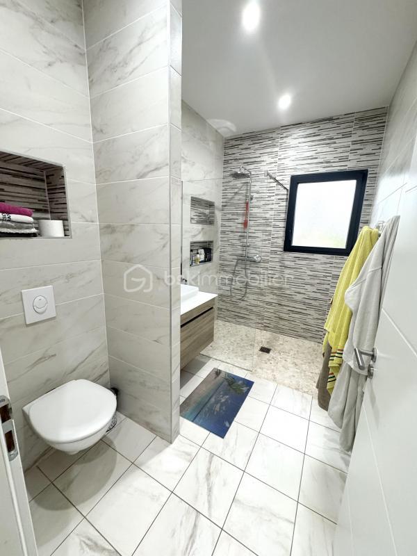 Villa - 120 m² - 5 pièces