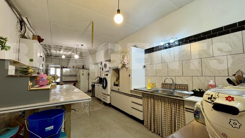 Maison de village - 150 m² - 12 pièces