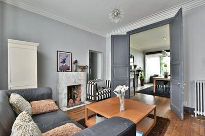 Maison - 210 m² - 9 pièces