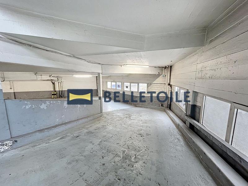 Local commercial - 2 239 m²