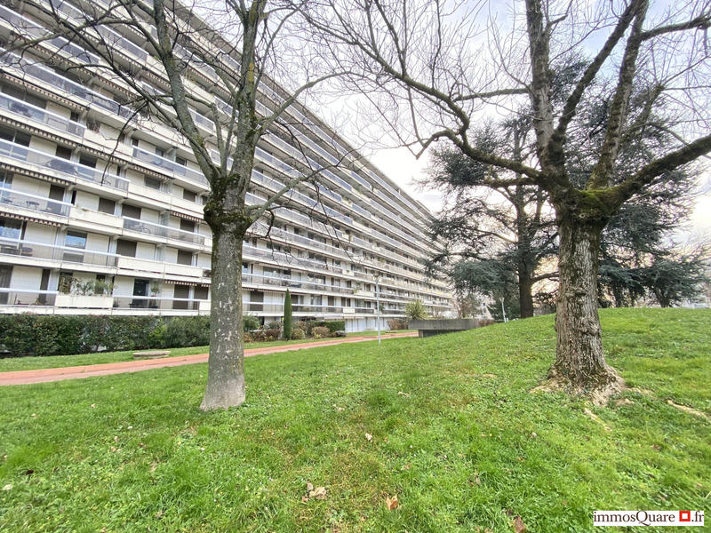 Appartement - 75 m² - 3 pièces