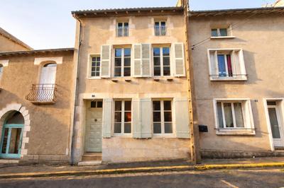 Maison - 185 m² - 7 pièces