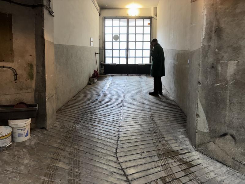 Parking / Garage - 14 m²