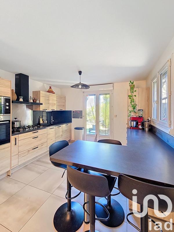 Maison - 110 m² - 5 pièces