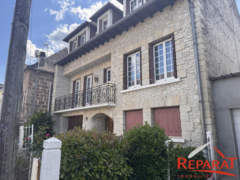 Maison - 150 m² - 6 pièces