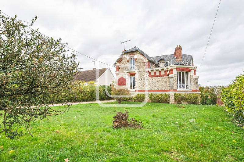 Maison - 185 m² - 7 pièces