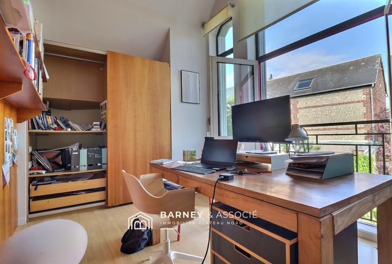 Maison - 418 m² - 10 pièces