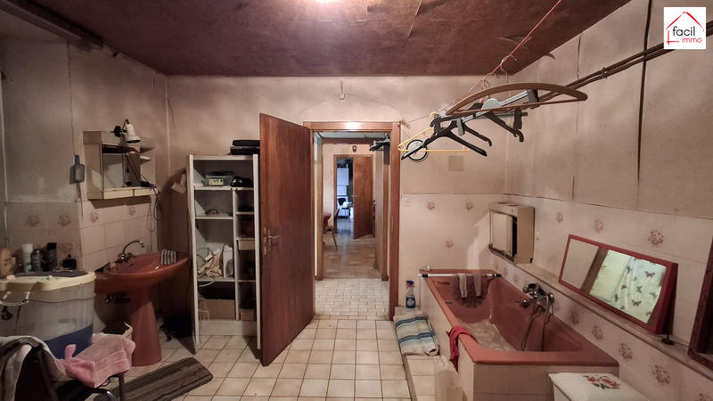 Maison ancienne - 191 m² - 6 pièces