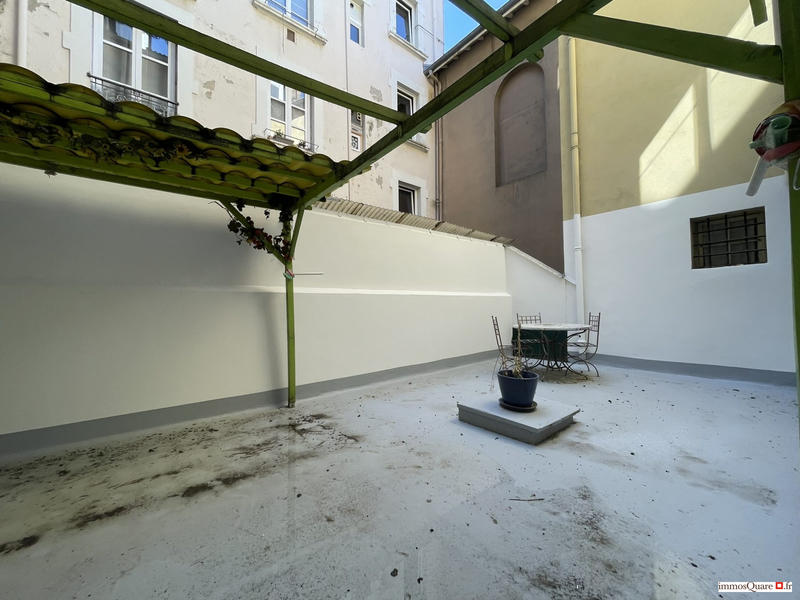 Appartement - 136 m² - 4 pièces