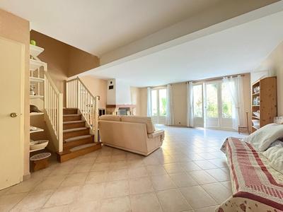 Maison - 114 m² - 6 pièces