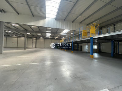 Local d'activités - 3 500 m²
