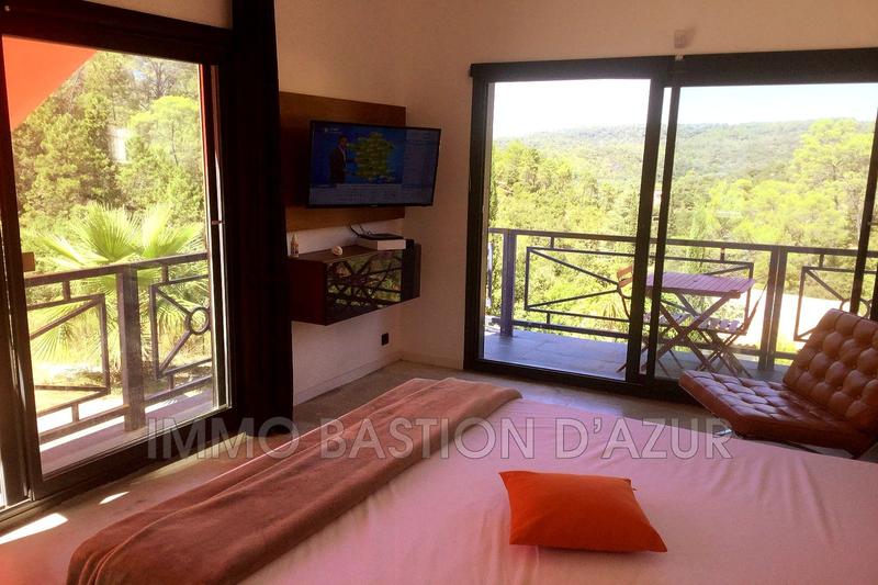 Villa - 194 m² - 6 pièces