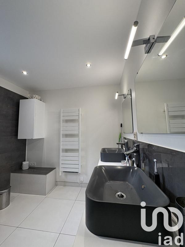 Maison - 193 m² - 7 pièces