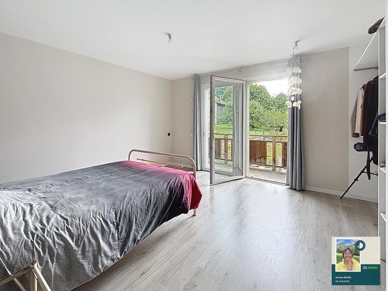 Maison - 208 m² - 8 pièces