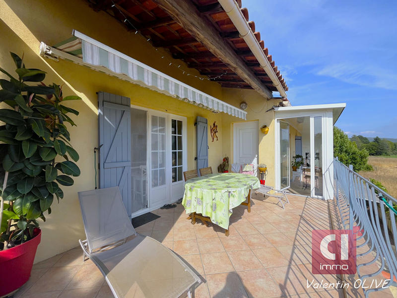 Maison - 137 m² - 6 pièces