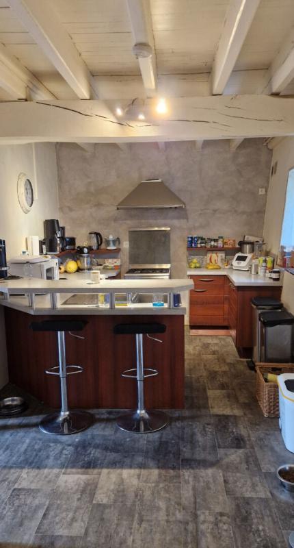 Maison - 296 m² - 11 pièces