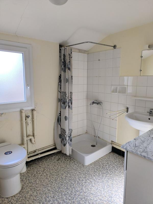 Maison - 181 m² - 6 pièces