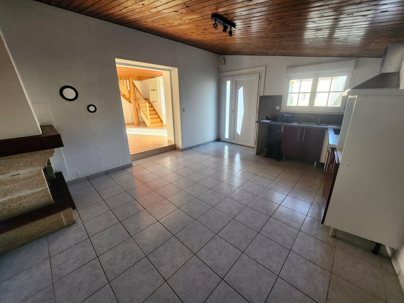 Maison - 144 m² - 6 pièces