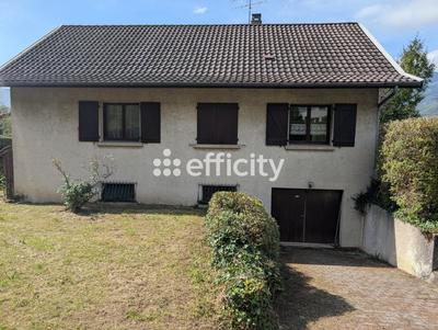 Maison - 150 m² - 5 pièces