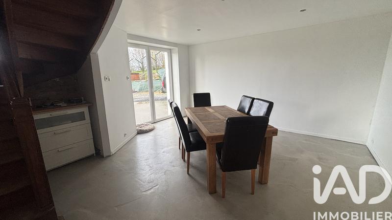 Maison - 182 m² - 7 pièces