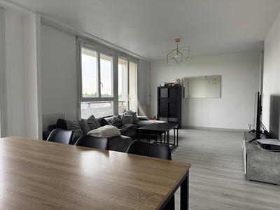 Appartement - 80 m² - 3 pièces