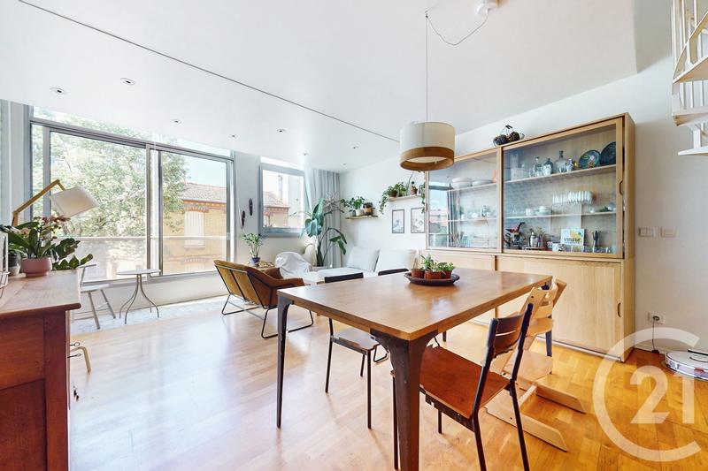 Appartement - 140 m² - 5 pièces