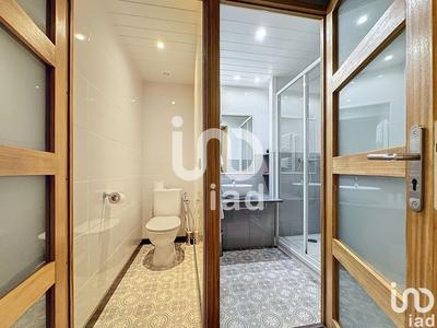 Local commercial - 1 750 m²