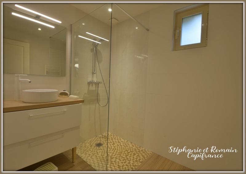 Propriété - 220 m² - 7 pièces