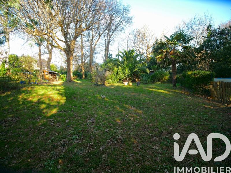 Maison - 104 m² - 4 pièces