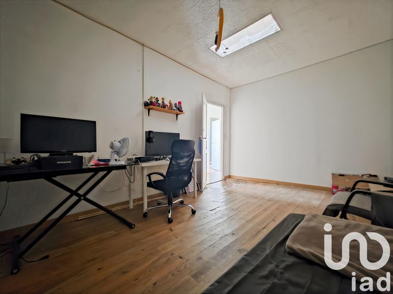 Maison - 213 m² - 7 pièces