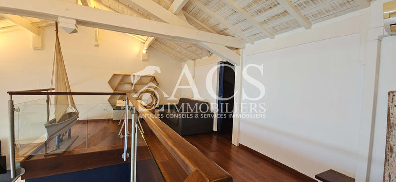 Appartement - 105 m² - 4 pièces