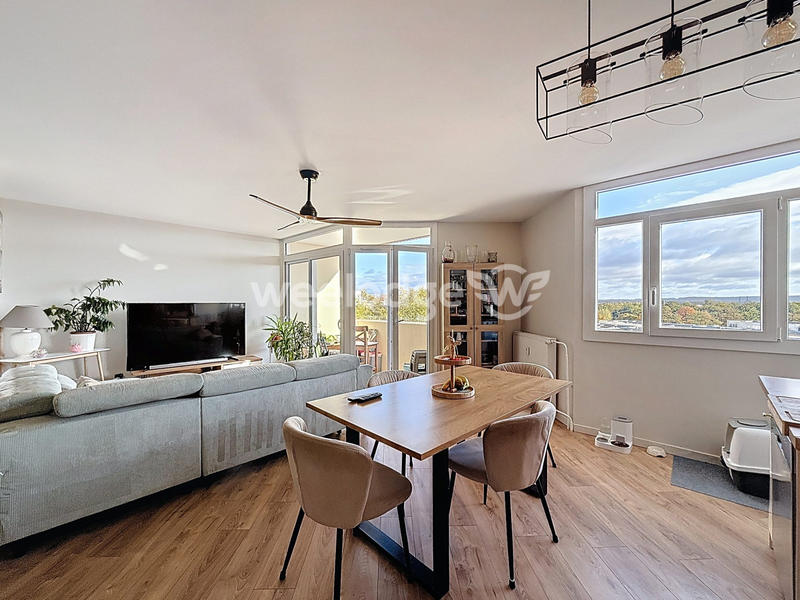 Appartement - 72 m² - 3 pièces